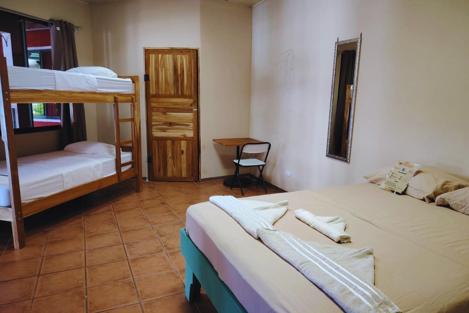 Hospedaje Papalotes Quepos Kültér fotó